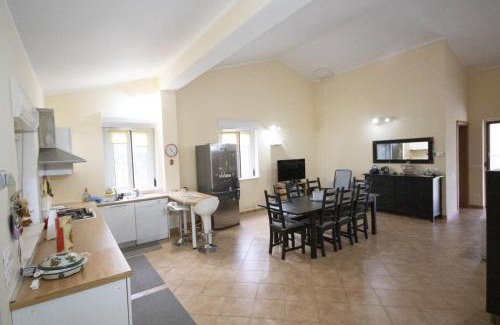 Pratola Peligna Apartamento | Villa Silvana