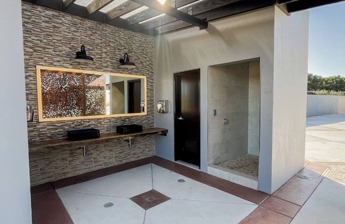 Valle de Guadalupe Chalet De Esquí | VILLA SIMUL HOTEL BOUTIQUE VALLE DE GPE