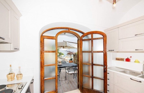 Path of the Gods Villa | Villa Sultana: una espléndida y luminosa villa de tres pisos situada en un promontorio frente al mar.