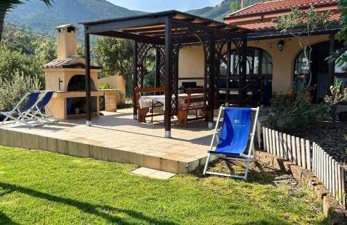 Maracalagonis Casa | Villa SuReu