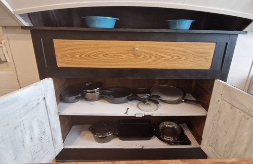 Oloron-Sainte-Marie Villa | Villa "Sweetlodge" with Private Terrace, Private Garden & Wi-Fi