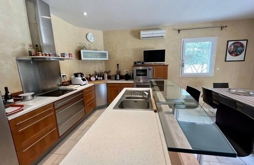 Caremeau Villa | Beach House 160 m2 cómodo, tranquilo, cerca de las actividades y el centro