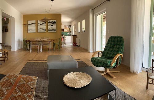 Pujaut Casa | Villa Taeo in Provence