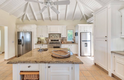 Les Terres Basses Villa | Villa Terrasse De Mer | Beach View - Located in Beautiful Terres Basses with Private Pool