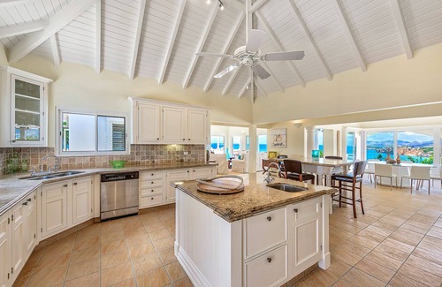 Les Terres Basses Villa | Villa Terrasse De Mer | Beach View - Located in Beautiful Terres Basses with Private Pool