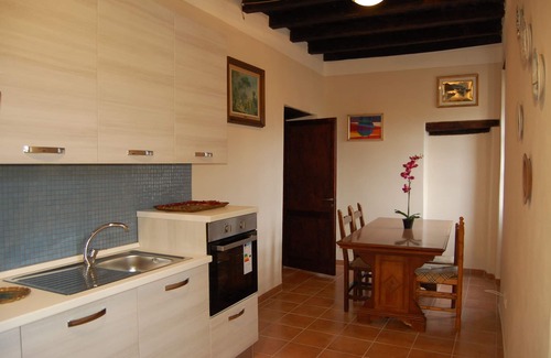 Bagni di Lucca Villa | Palazzo Ulqini. Riverside Villa Bagni Di Lucca.