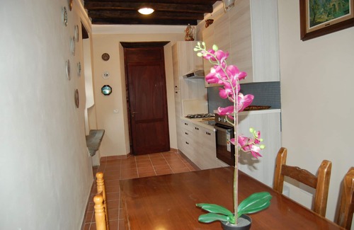 Bagni di Lucca Villa | Palazzo Ulqini. Riverside Villa Bagni Di Lucca.