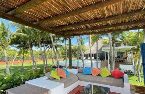 Monterrico Chalet De Esquí | Villa Valens Paraíso Beach front @sailfish capital