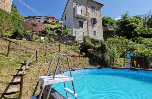 Vico Pancellorum Villa | Villa Vico - Villa privada con vistas, jardín, piscina y jacuzzi