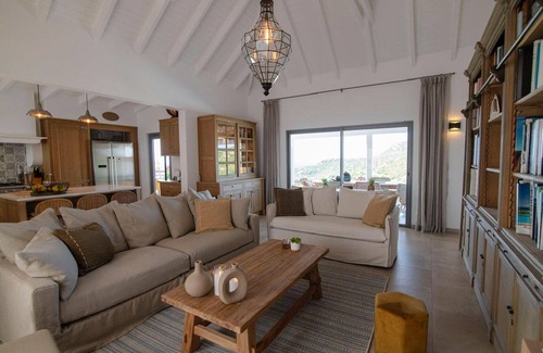 Lurin Villa | Villa Vogue (5 bedrooms)