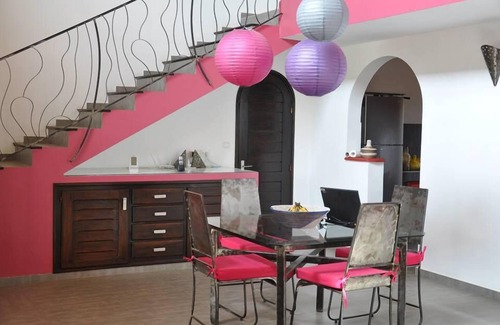 Nianing Villa | Villa con gran piscina privada con todas las comodidades NIANING CASA MARENDA a través de Facebook