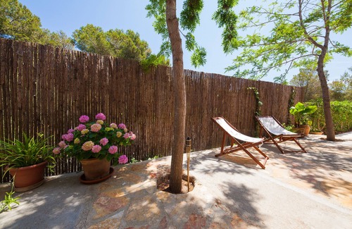 Cala Mandia Casa | CHALET CON PISCINA SITUADO ENTRE LAS PLAYAS DE CALA MENDIA Y CALA ANGUILA