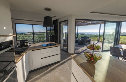 Plougonvelin Casa | Villa with private Jacuzzi, relaxing wellness weekends and holidays, seaside