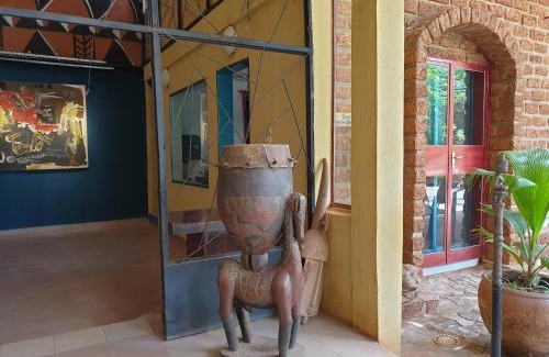 Ouagadougou Cama Y Desayuno | Villa Yiri Suma