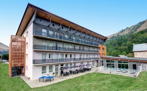 Valloire Hotel | Village Club La Pulka Galibier - Neaclub