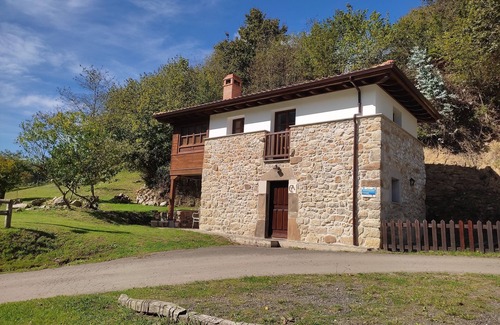 Pando Casa | Casa de Aldea CA 1595 AS recién reformada. Entorno único, tranquilo y natural.