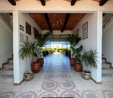 Rincón de Guayabitos Hotel | Villas El Dorado