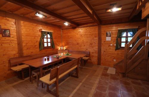 Srednje Grcevje Cabina | Vineyard cottage Zidanca med vinogradi