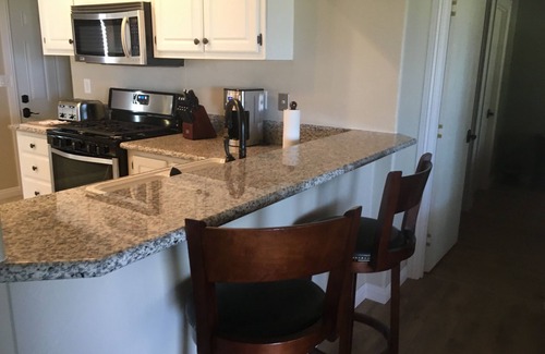 Somerset Casa | Vineyard View Cottage en Fair Play - ubicado en Winery Estate!