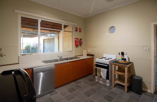 Kellerberrin Casa | Vintage Farm Stay in the Central Wheatbelt