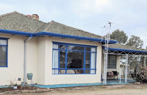 Kellerberrin Casa | Vintage Farm Stay in the Central Wheatbelt