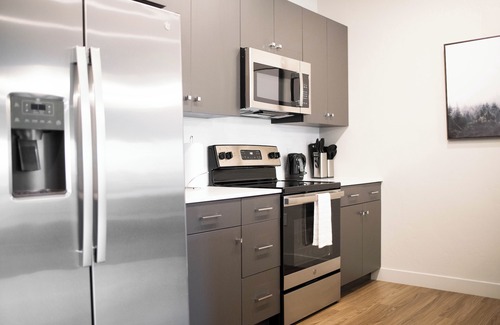 Star Apartamento | Vintage Star apartment with pool, gym and Pac-Man