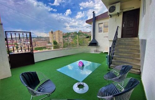 Kentron Villa | VIP Hotel-Villa 3 in the center