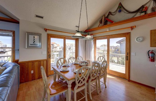 Avon Casa | Virginia Dare