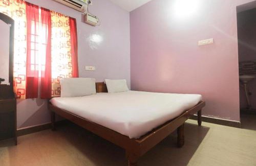 Palani Hotel | Visagan tower lodge