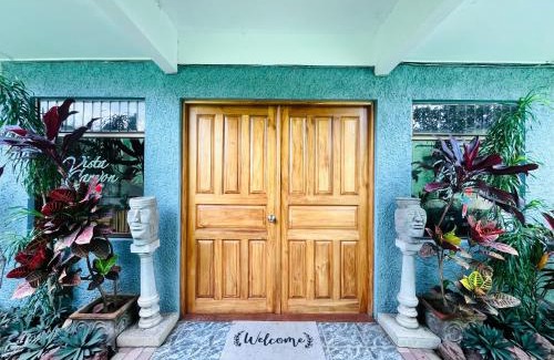 Ciudad Colón Cama Y Desayuno | Vista Canyon Inn