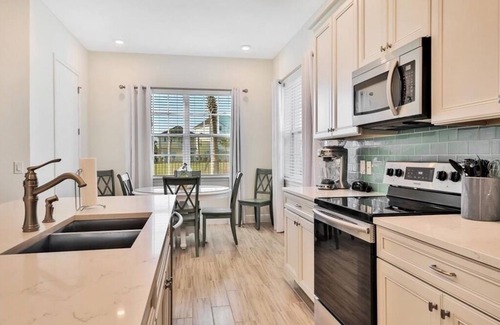 West Kissimmee Villa | '' Sea La Vie '' cottage Margaritaville orlando, disney, piscina privada / jacuzzi