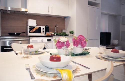 En Corts Apartamento | Vivienda junto a Ruzafa - 12 PAX y más