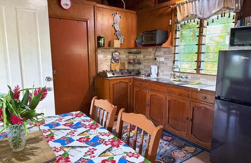 Savusavu Cabaña | Vonu Hut-Near Beachfront-Private - Budget de lujo