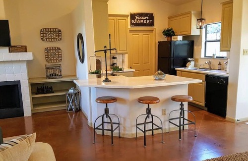 Dripping Springs Casa | Hill Country Retreat - Jacuzzi privado - A una milla del centro de Dripping Springs