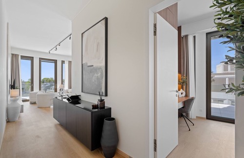 Ville Haute Apartamento | Voya Residence Zenit Royal - Luxury Apart Hotel with Rooftop Views & Concierge