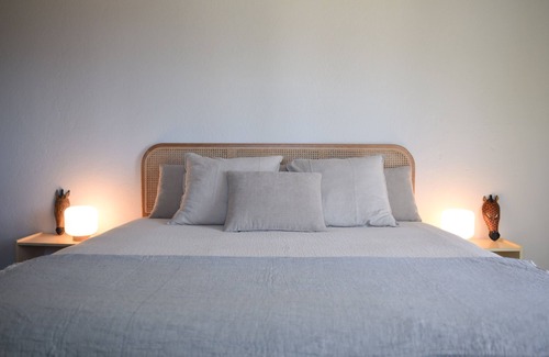 Sao Martinho da Cortica Otro | Vumba - The Bue-Maria Suite