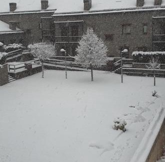 Castiello de Jaca Apartamento | VUT-HU-22-247 Fabuloso Apartamento con vistas a la montaña El Abedul Luga 23 Castiello de Jaca