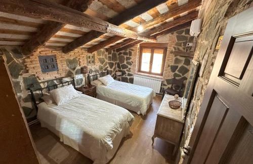 Leganiel Casa | VUT La Greda