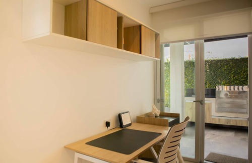 Leuro Apartamento | w Inviting 3BR w Balcony in Hip Miraflores