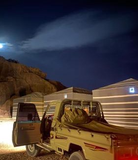 Wadi Rum Cabina | Wadi Rum Luxury Camp