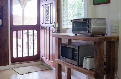 Waialua Apartamento | Waialua Studio Farm View Estancia mínima de 30 días.