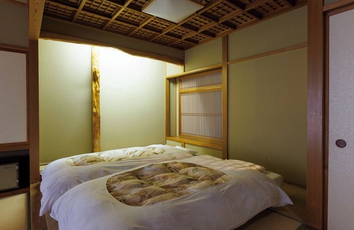 Wakamiko Casa | Wakamiro