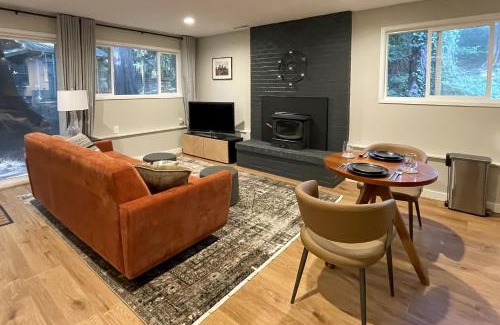 Bainbridge Island Apartamento | Walk to Beach and Village Bainbridge Island Gem!