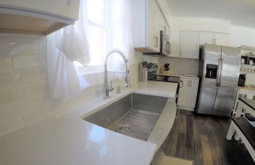 Holland Casa | Beachy Farmhouse Cottage hermoso, lujoso retiro familiar, a pie de playa y puerto deportivo