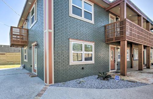 St. Bernard Area Casa | Walk to City Park Contemporary NOLA Home