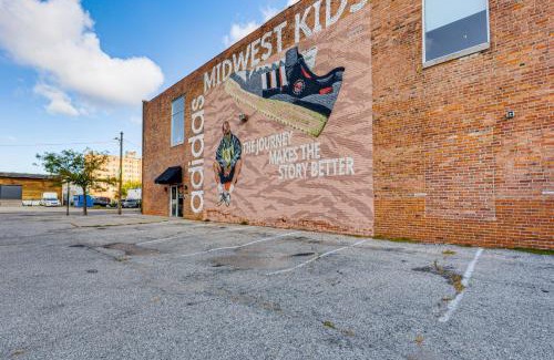 Downtown Toledo Apartamento | Walk to Huntington Center 5,000-Sq-Ft Dtwn Apt