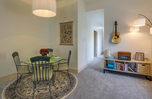 Pottstown Apartamento | Walk to Restaurants and Shops Apt in Pennsylvania!