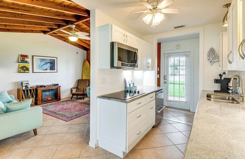 Ormond Beach Cabaña | Walk to Shore + Pier: Family Home in Ormond Beach