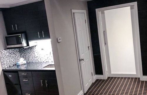 Walkerton Hotel | Walkerton Inn Motel