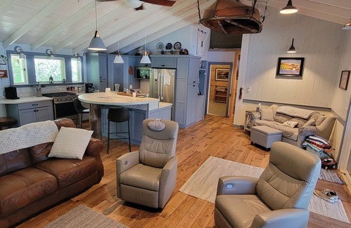 Boyne City Casa | Walloon lk 2 bedroom + house in premium location, new dock and sun rises & sets